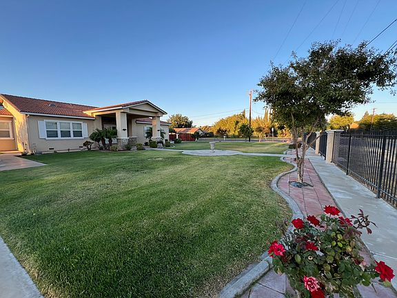 3rd image of 25995 Trisler Ct
