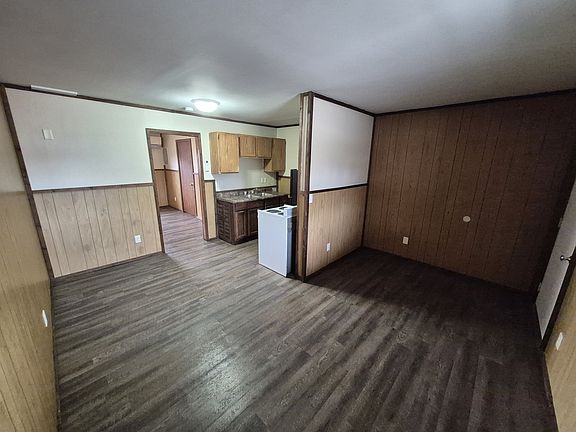 2nd image of 7263 N Woodbridge Rd #4