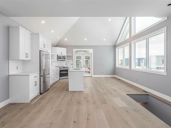 5th image of 7007 Terazona Dr #461