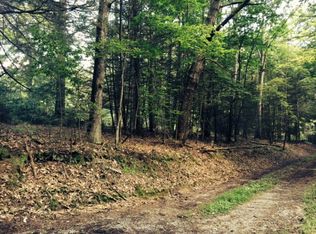 Country Club Dr, Beaver, WV 25813