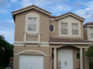 4889 NW 108th Path, Doral, FL 33178