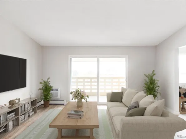 655 S Alton Way #3D, Denver, CO 80247