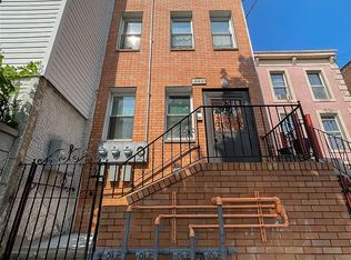 46-03 Newtown Rd #3, Astoria, NY 11103