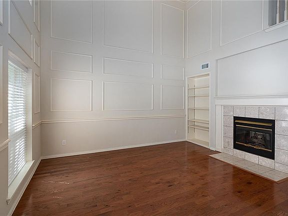 3rd image of 5401 Lebeau Ln