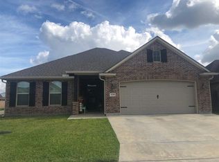 10240 Shady Ranch Ln, Port Arthur, TX 77640