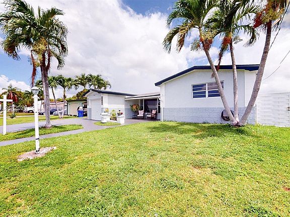 3rd image of 3617 NW 37th St