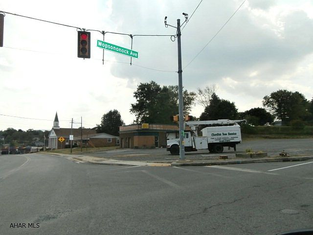 2nd image of 237 E Wopsy Ave