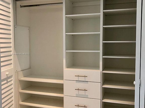 5th image of 1600 SW 1st Ave APT 313