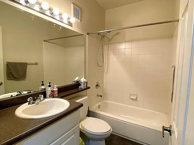 4455 E Paradise Village Pkwy S #1112 — Photo 18