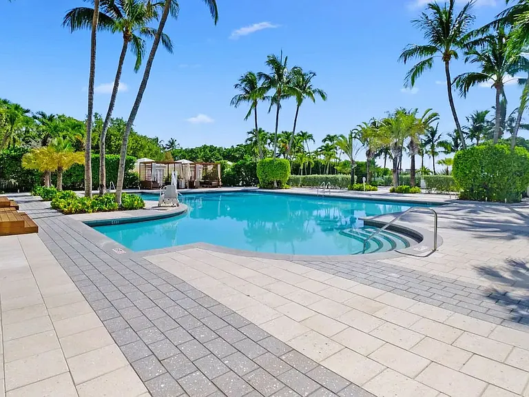 455 Grand Bay Dr #3-ID1022329P — Photo 4