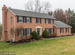 8 Hedricks Ct, Parkton, MD 21120
