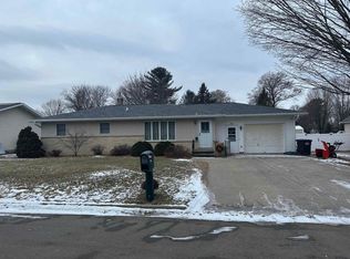 1313 S Andrews St, Shawano, WI 54166