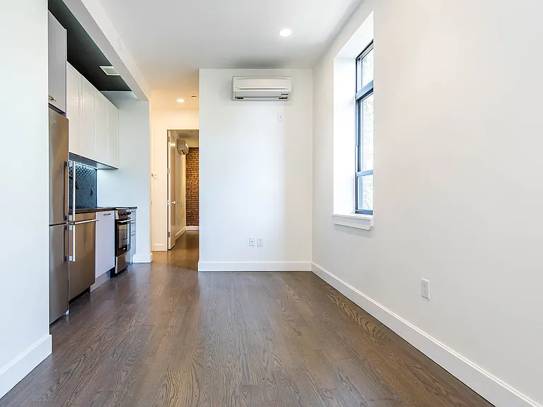21 Monitor St #2G — Photo 10