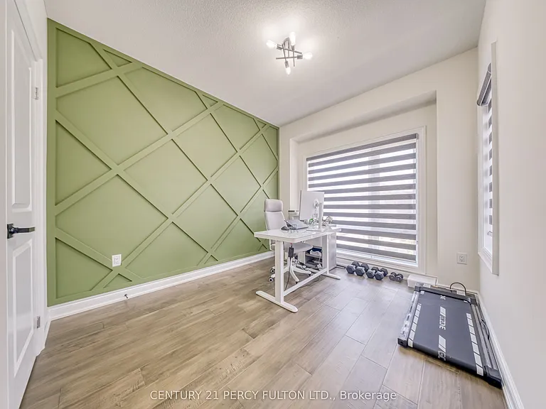 1223 Plymouth Dr — Photo 31
