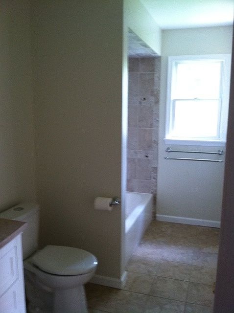 1st image of 857 Bay Ave