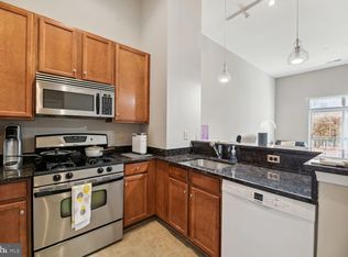 2655 Prosperity Ave APT 136, Fairfax, VA 22031