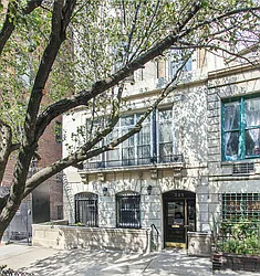 325 West 75th Street in Upper West Side