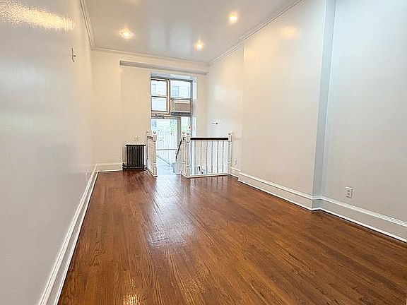 3rd image of 308 W 105th St #Be