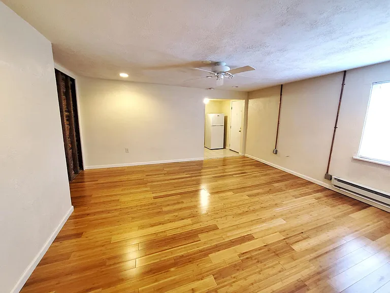 832 N Lincoln Ave #6A — Photo 3