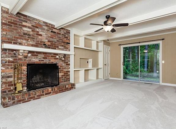 5th image of 21 Echo Lakes Dr