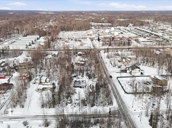 1066 W Winter Ave, Wasilla, AK 99654