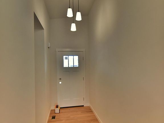 2nd image of 15791 173rd Ave SE