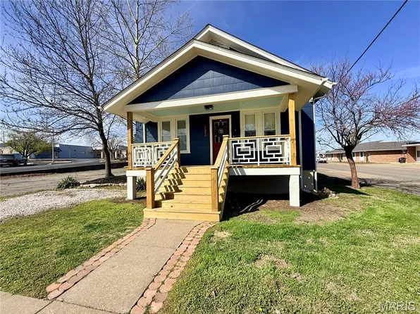 122 N Walnut St, Perryville, MO 63775