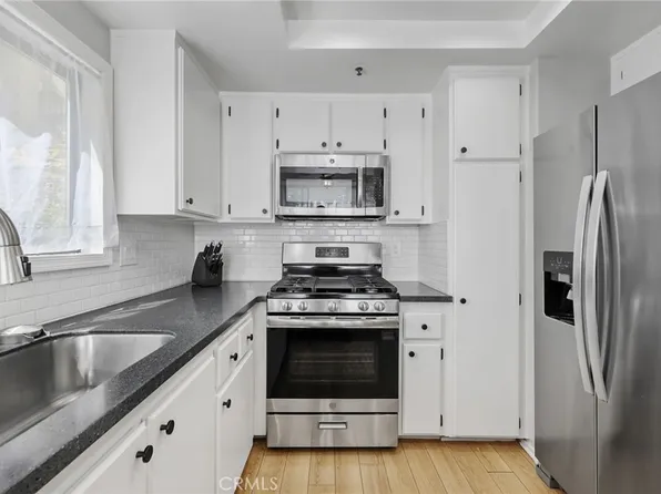 17702 Sergio Cir APT 102, Huntington Beach, CA 92647