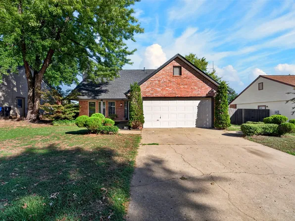 1816 W Gulfport St, Broken Arrow, OK 74011