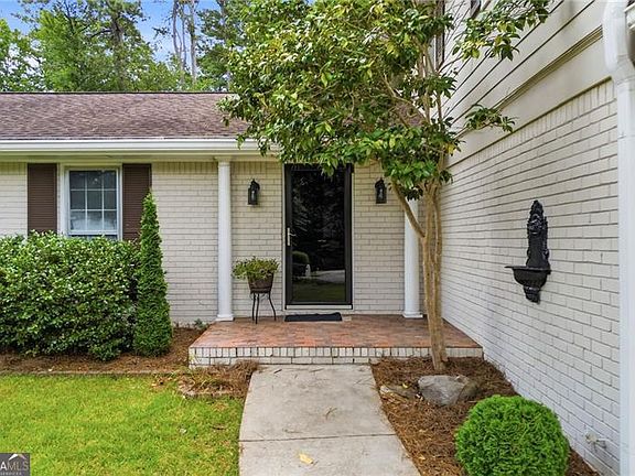 5th image of 11555 Northgate Way