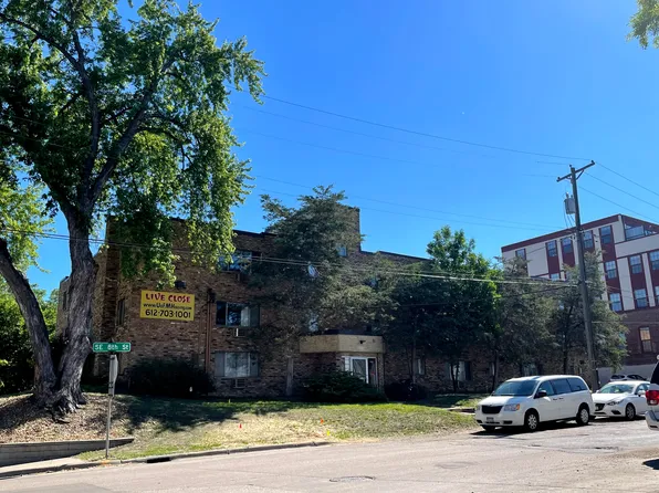 1503 8th St SE, Minneapolis, MN