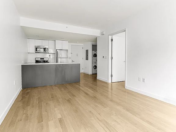 4th image of 316 Bergen St #610