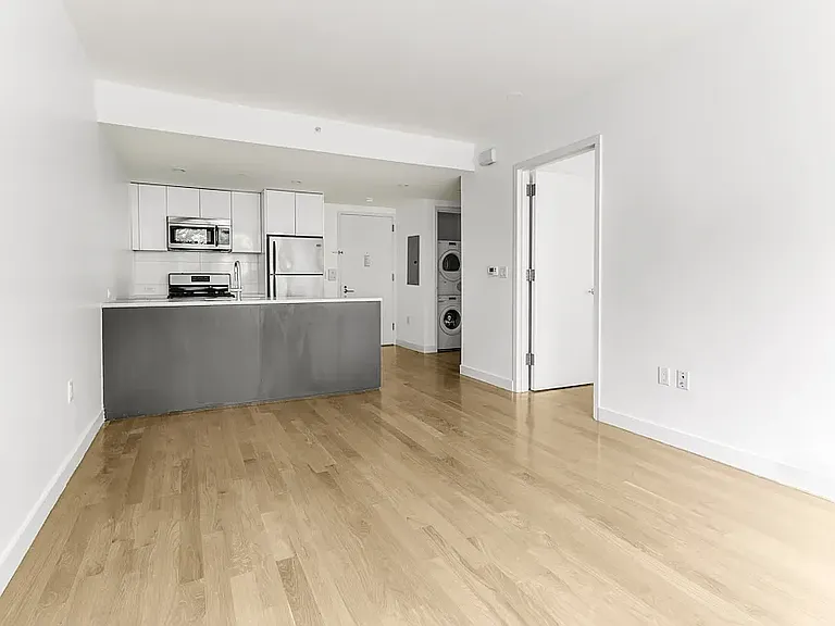 316 Bergen St #610 — Photo 4