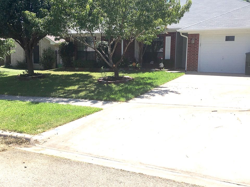 1st image of 5203 White Rock Dr
