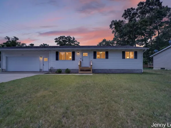 2391 Macarthur Rd, Muskegon, MI 49442
