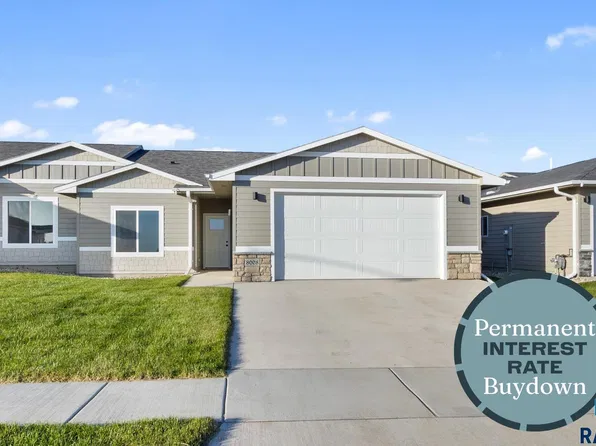 8008 E Marana St, Sioux Falls, SD 57110