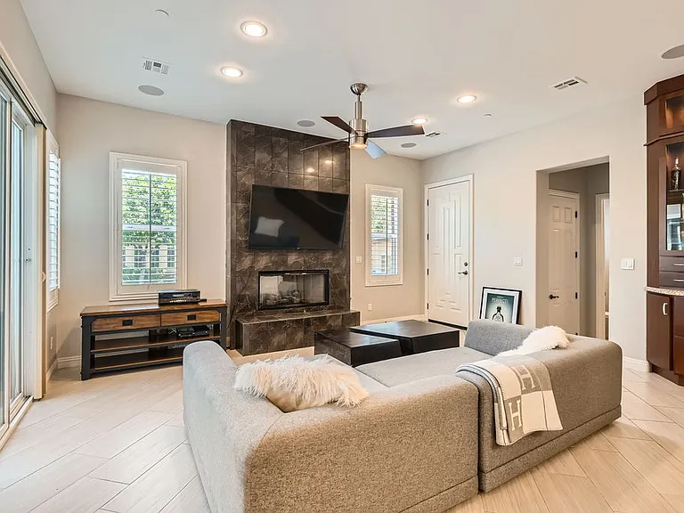 11280 Granite Ridge Dr #1055 — Photo 12