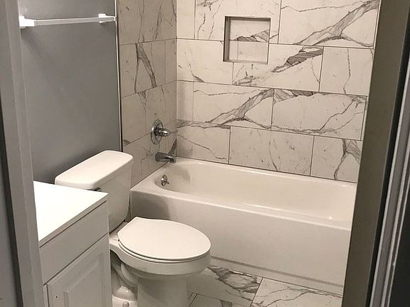 5th image of 4401 NW 21st St