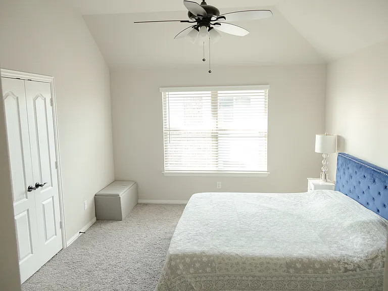 4147 Lagoon Pl — Photo 17