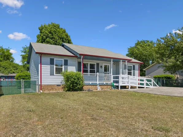 332 Liberty Ln, La Vergne, TN 37086