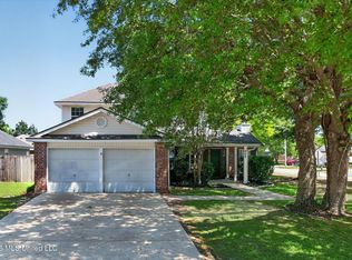 828 Ellington Dr, Biloxi, MS 39532
