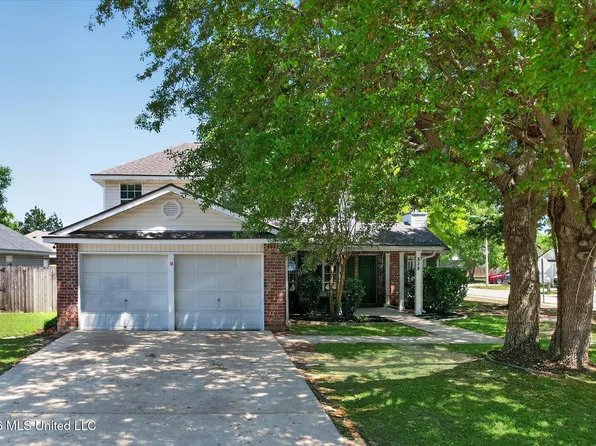 828 Ellington Dr, Biloxi, MS 39532