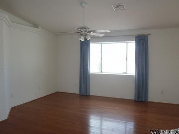 2nd image of 3010 Caravelle Dr