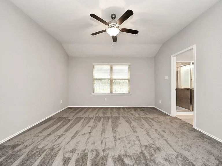 16130 Beachside Pl — Photo 33