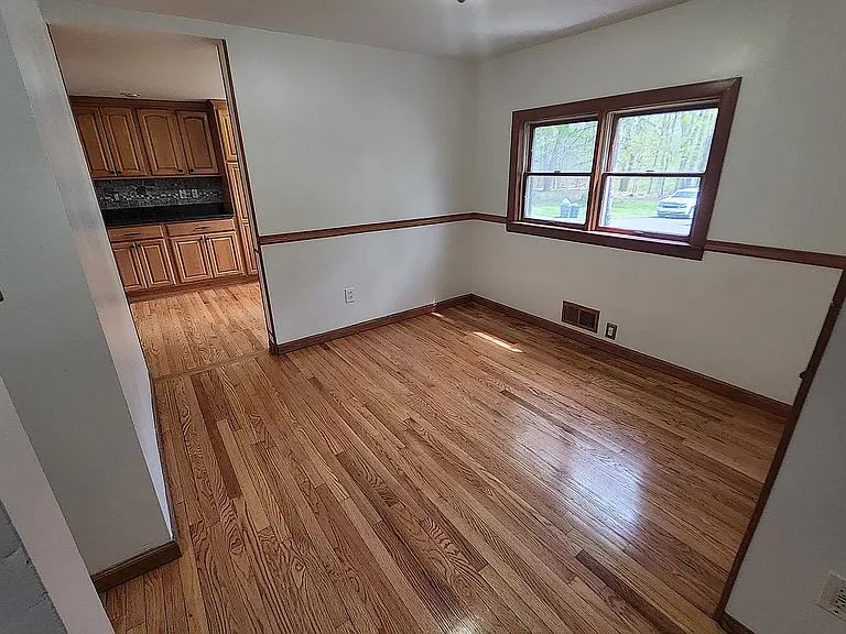 47 Park Ave — Photo 12