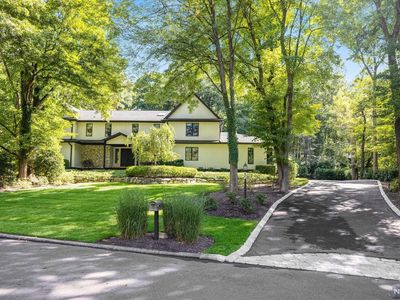 32 Clearwater Dr, Ho Ho Kus, NJ, 07423