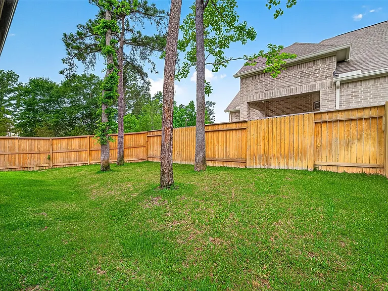 305 Rise Ln — Photo 42
