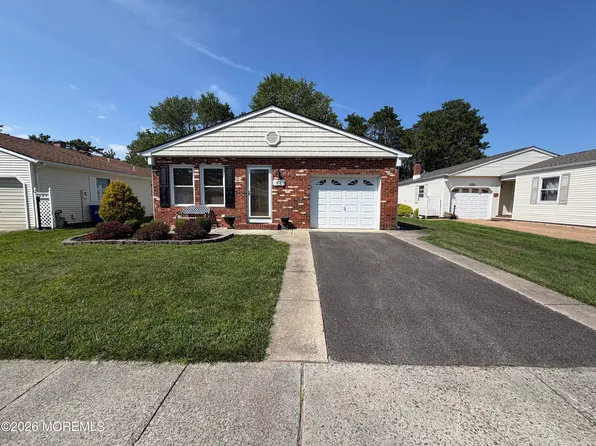 68 Guadalajara Drive, Toms River, NJ 08757