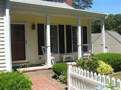 3rd image of 24 Hillside Dr