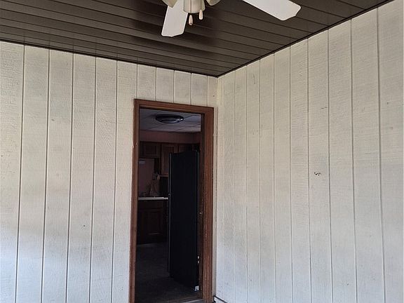 5th image of 433 Woodlawn Ave